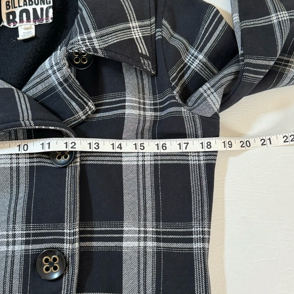 Billabong Jacket Womens Medium Black Plaid Tapered Waist Pea Coat With Pockets - Picture 12 of 16